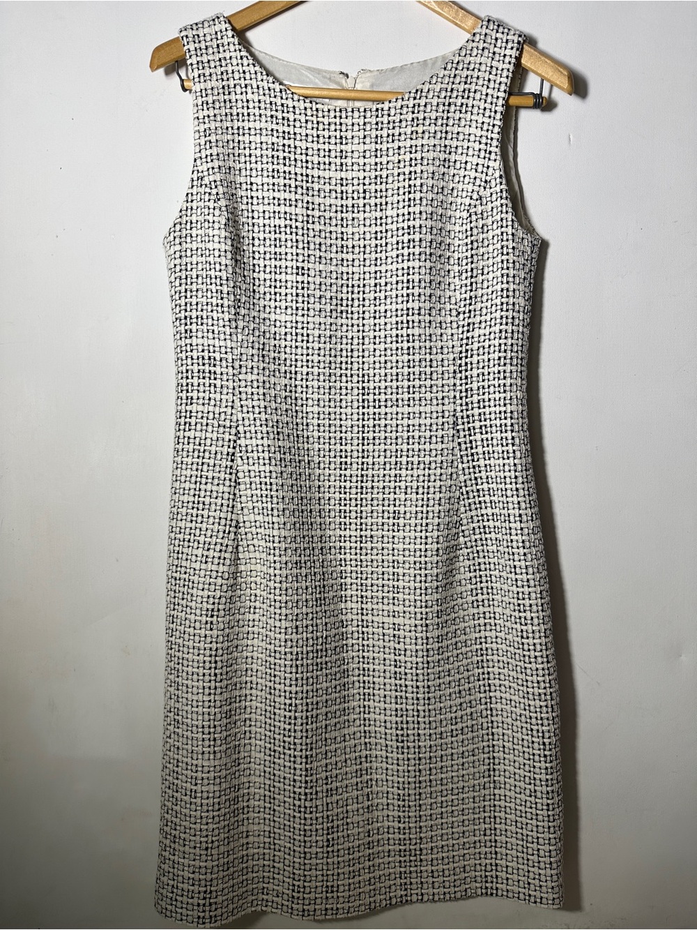 Oscar de la Renta Black and White Tweed Shift Dress